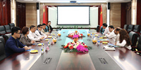 卡塔爾財(cái)政司司長薩阿德一行到訪寶鷹集團(tuán)洽談合作