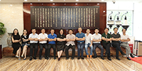 “深圳老字號”復(fù)審工作組到寶鷹集團調(diào)研